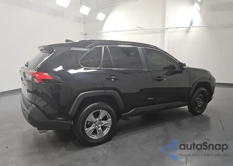 2024 Toyota Rav4 Xle z USA, uszkodzony, nr VIN 2T3W1RFV3RW326074